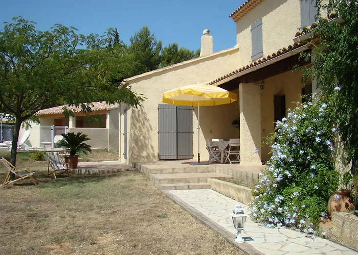 Bed & Breakfast L'oustalet De Sylvie 4*